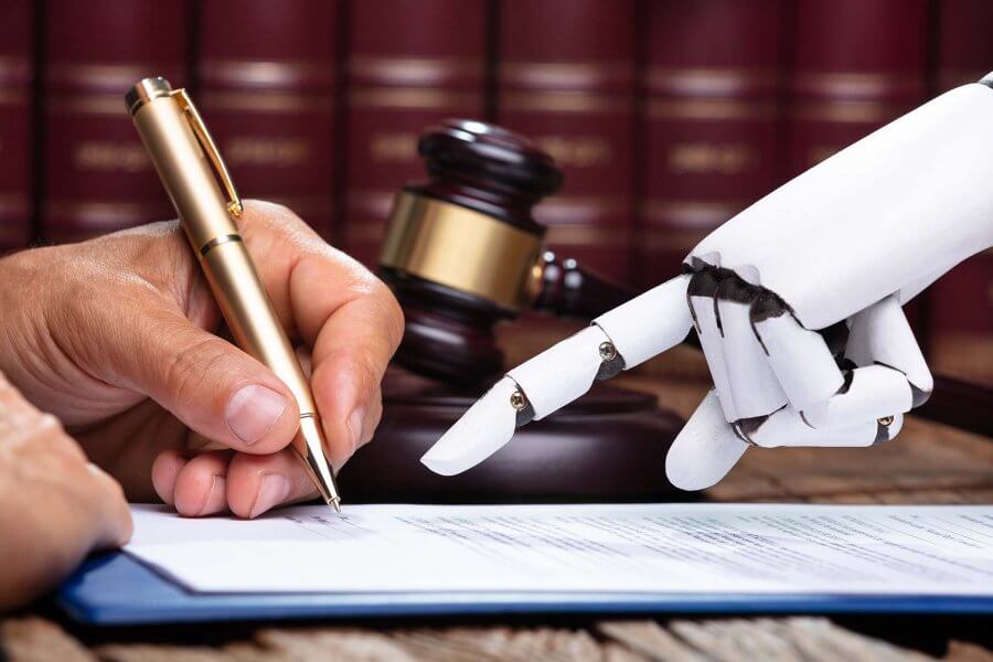 La tecnología no reemplaza a los abogados